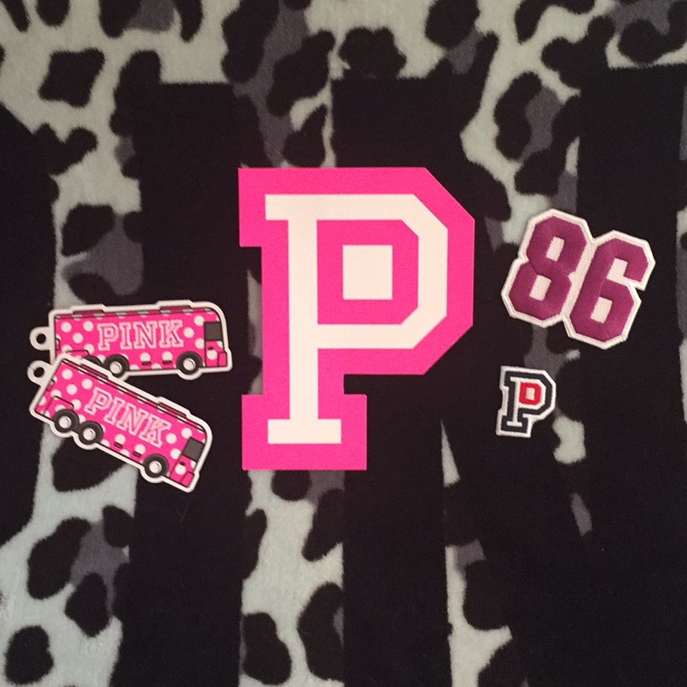 💕⭐️🛍PINK BUS GOODIES🛒🎈🎊VS PINK❣️❣️❣️